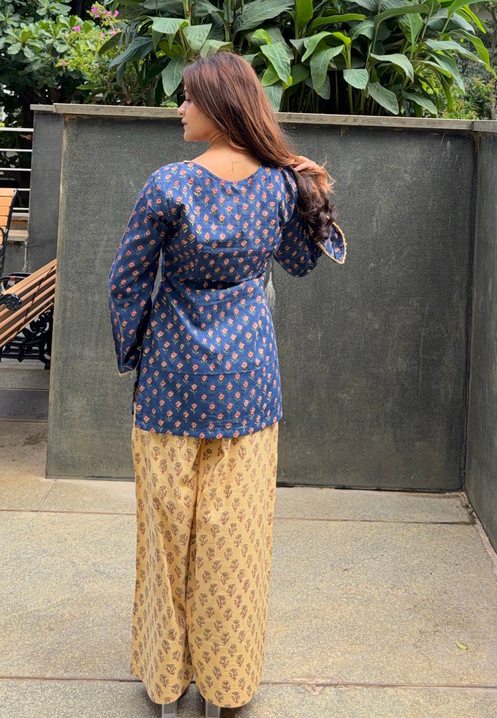 Eira Farshi Set - Hand Block Printed