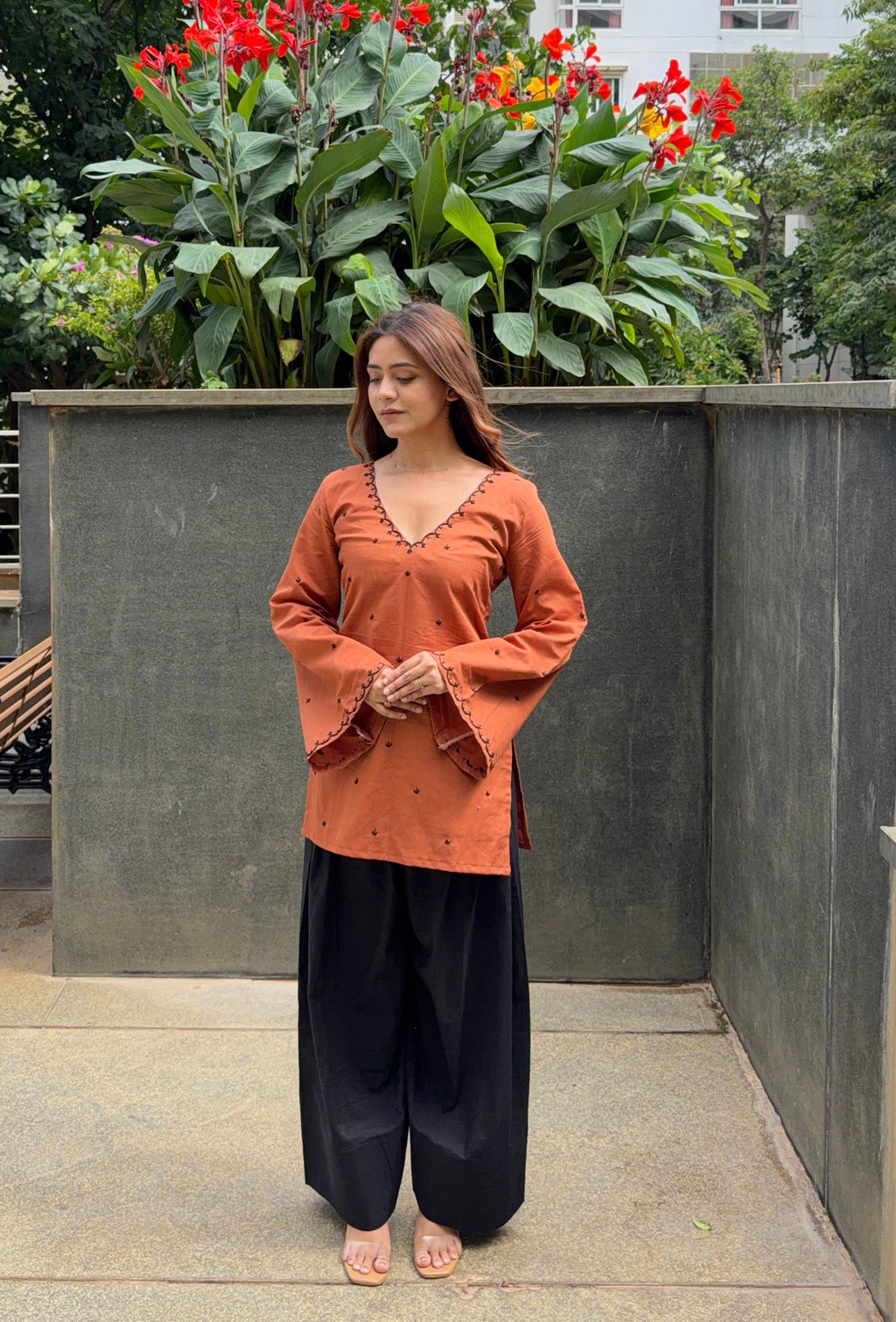 Husna Farshi Set - Hand Embroidered