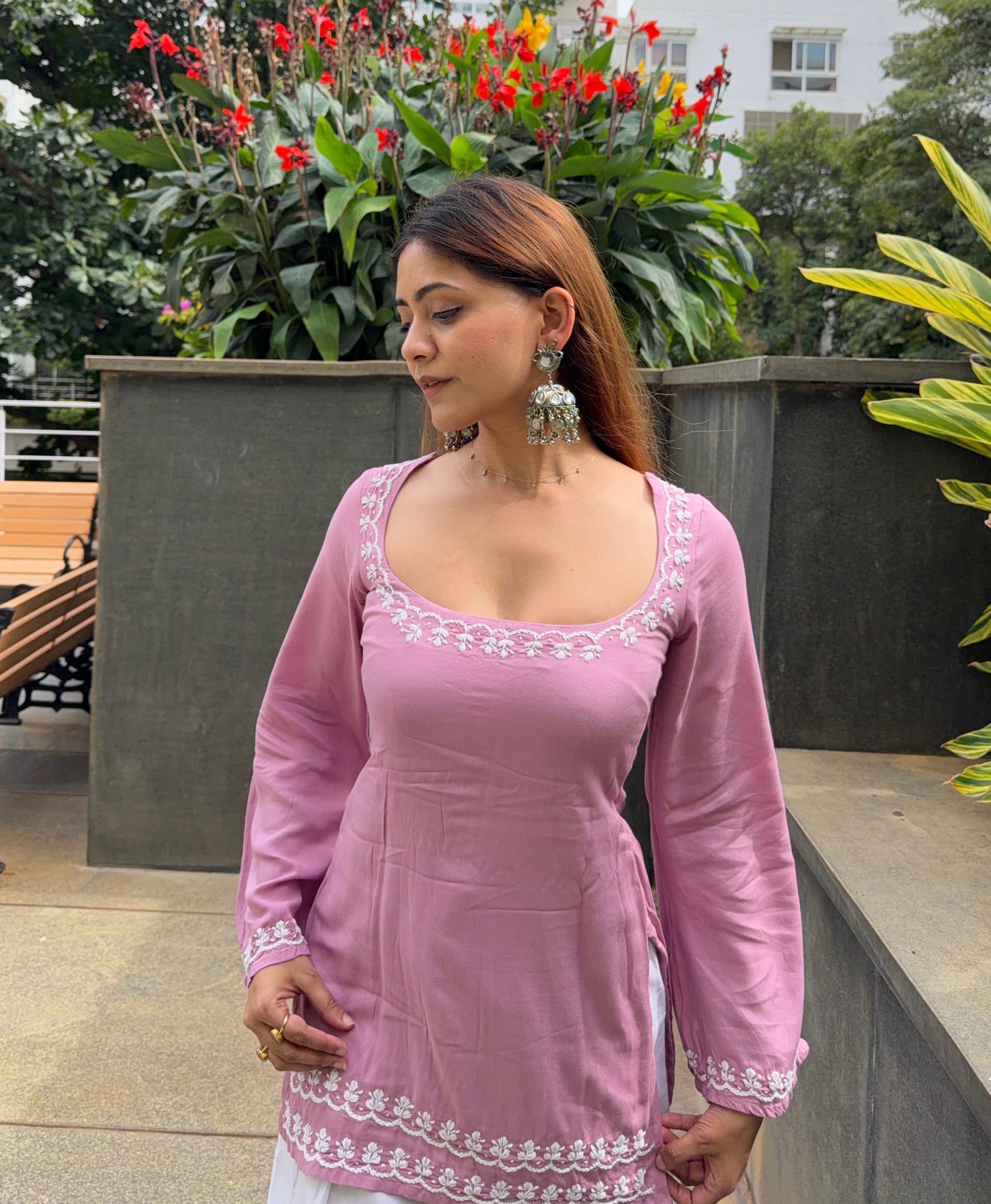 Fiza - Hand Embroidered Chikankari Kurti