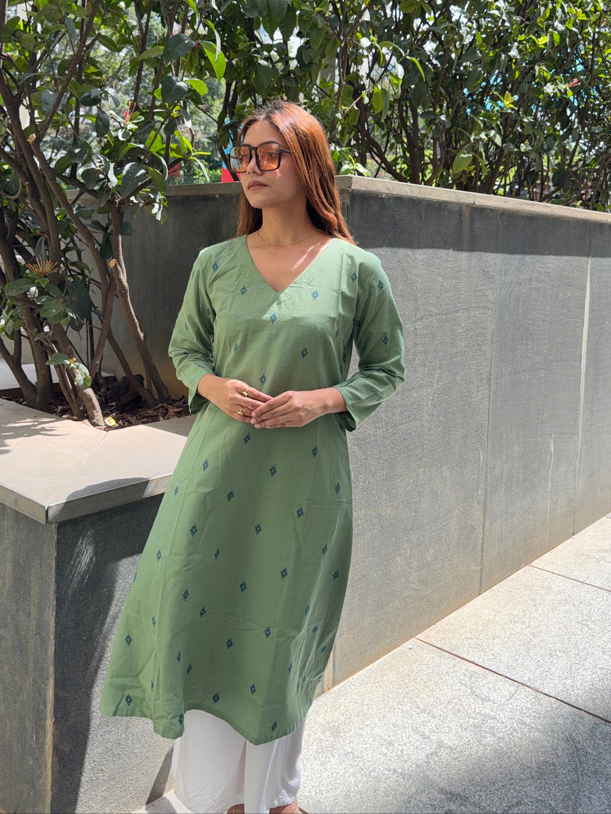Heba Jamdani Kurti - Relaxed Fit