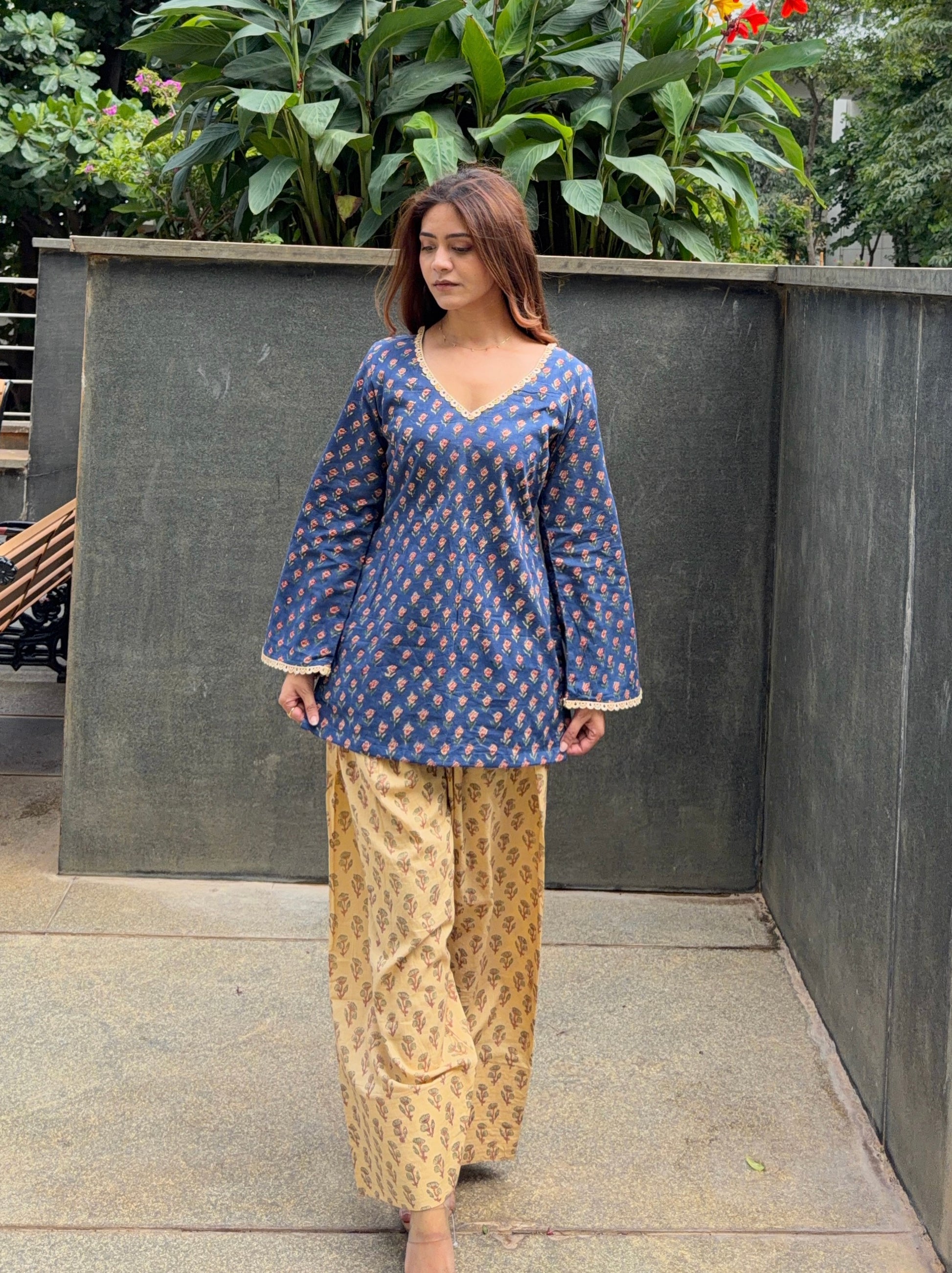 Eira Farshi Set - Hand Block Printed