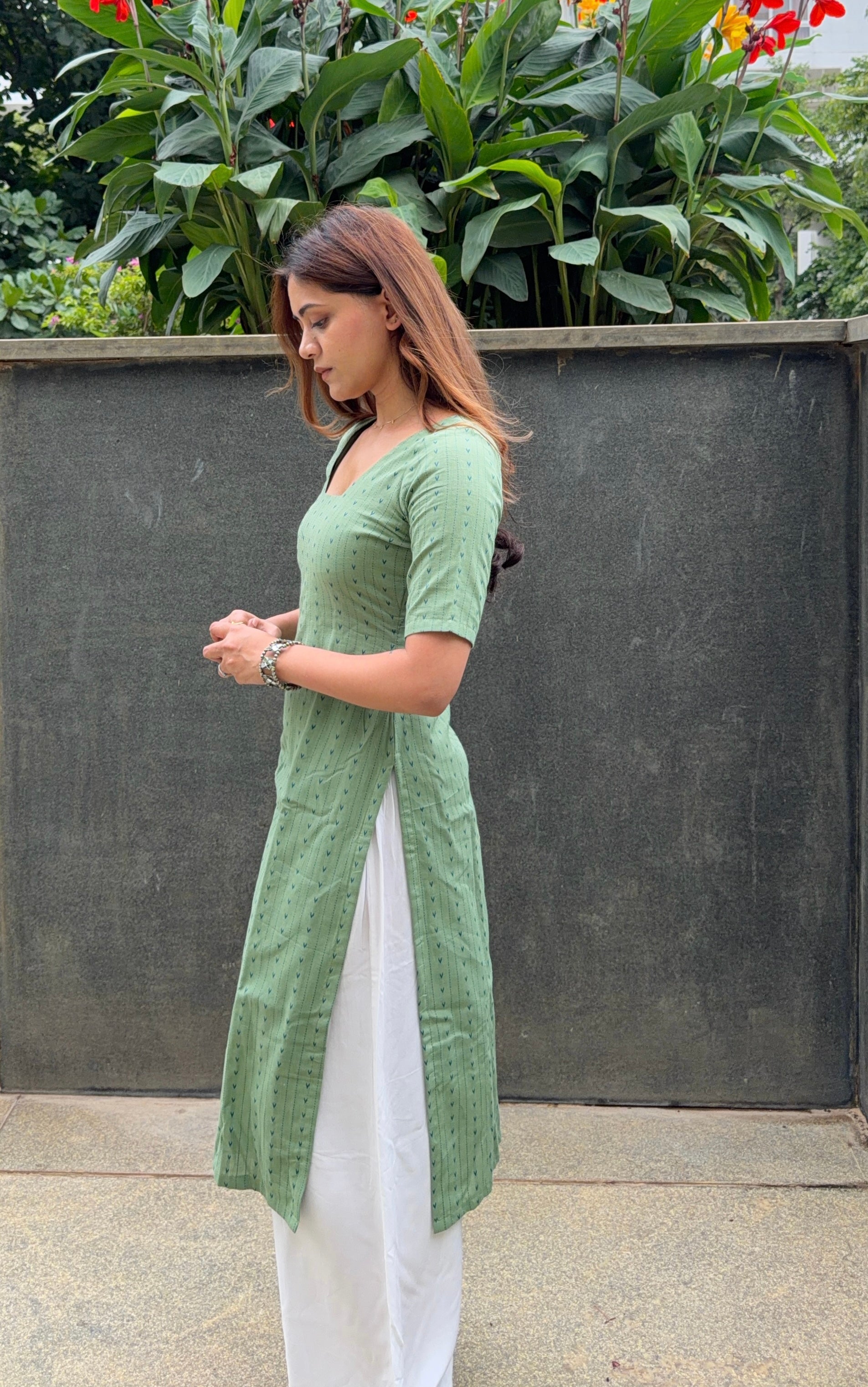 Nargis Jamdani Kurti