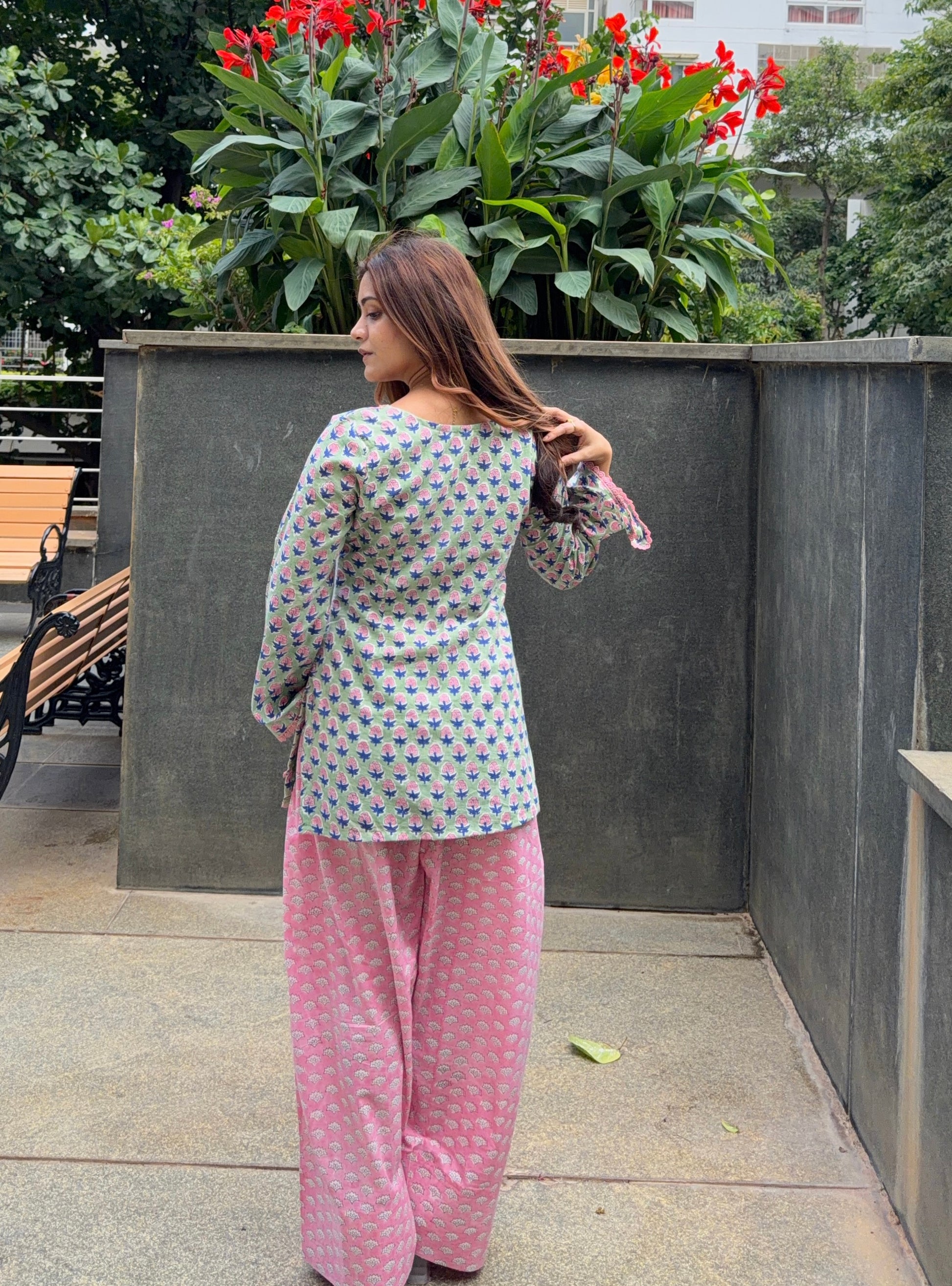 Zaara Farshi Set - Hand Block Printed