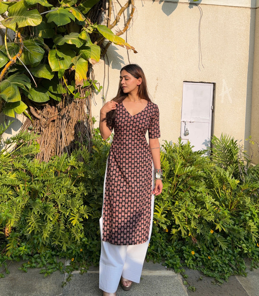 Ishani Hand Printed Kurti
