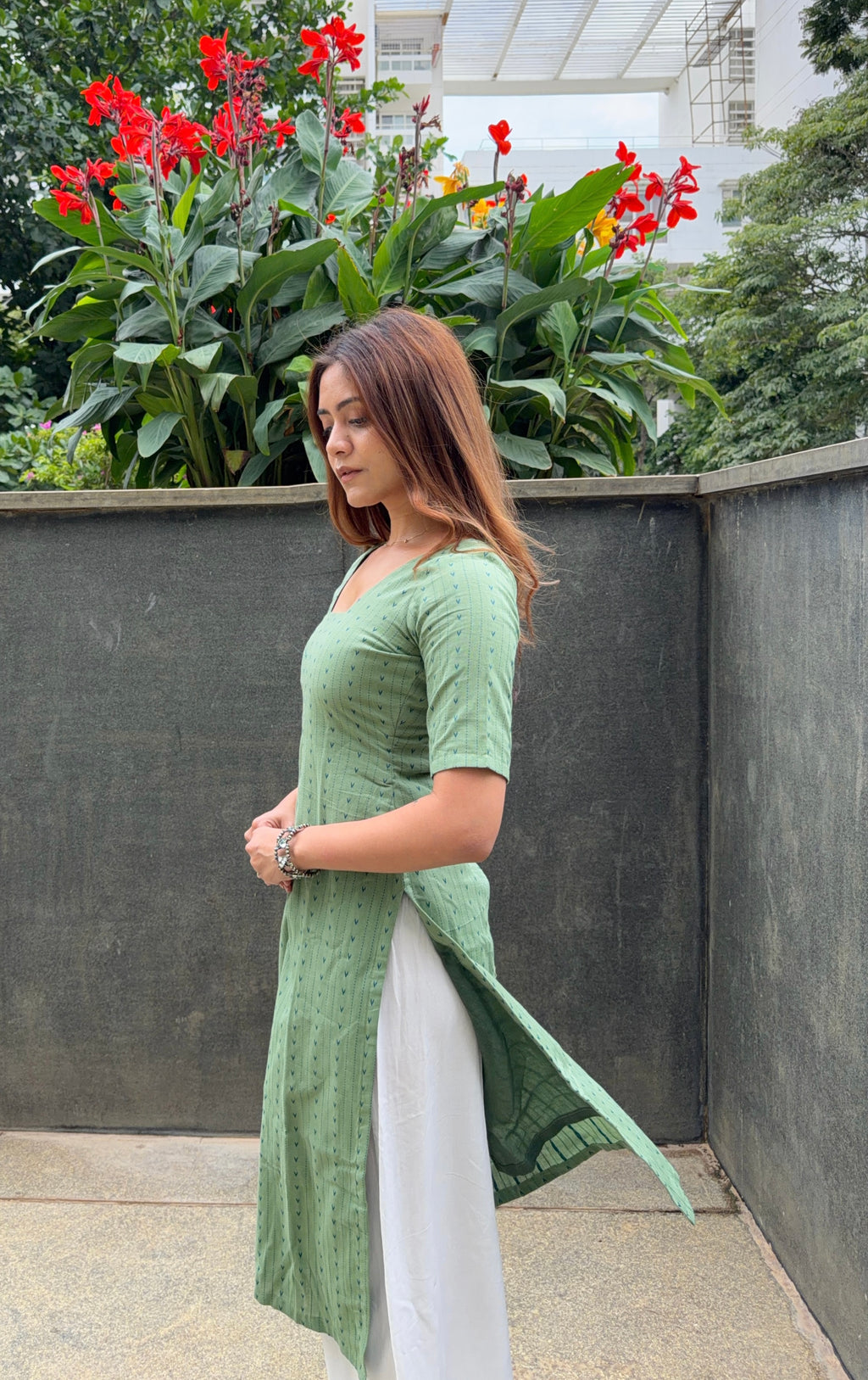 Nargis Jamdani Kurti