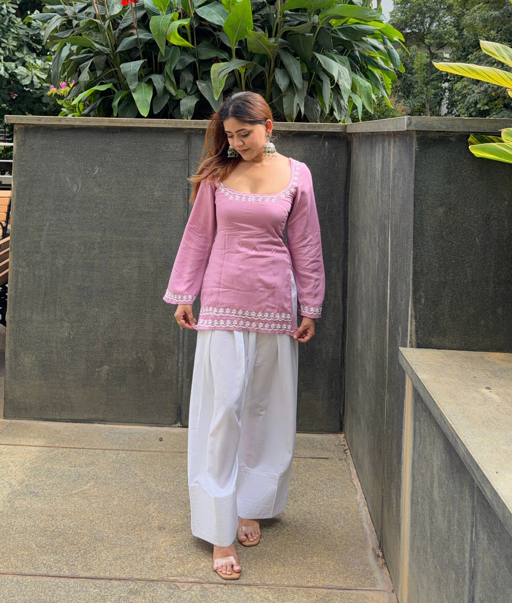 Fiza - Hand Embroidered Chikankari Kurti