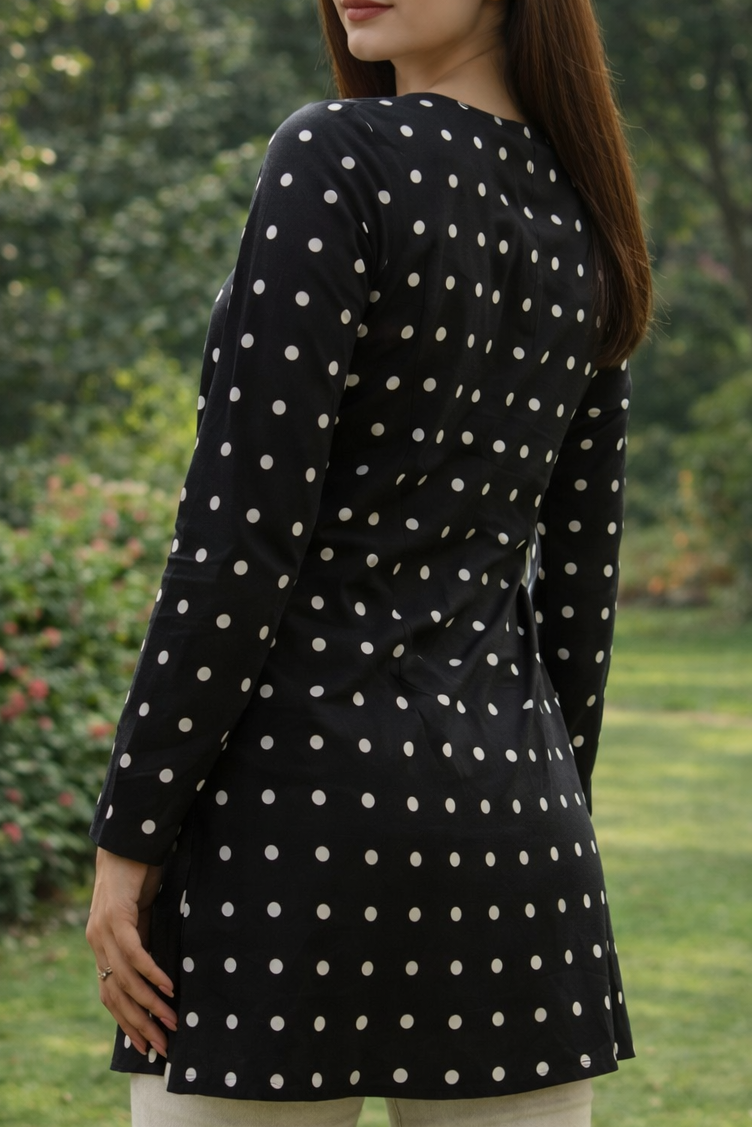 Aarvika Relaxed Fit Kurti