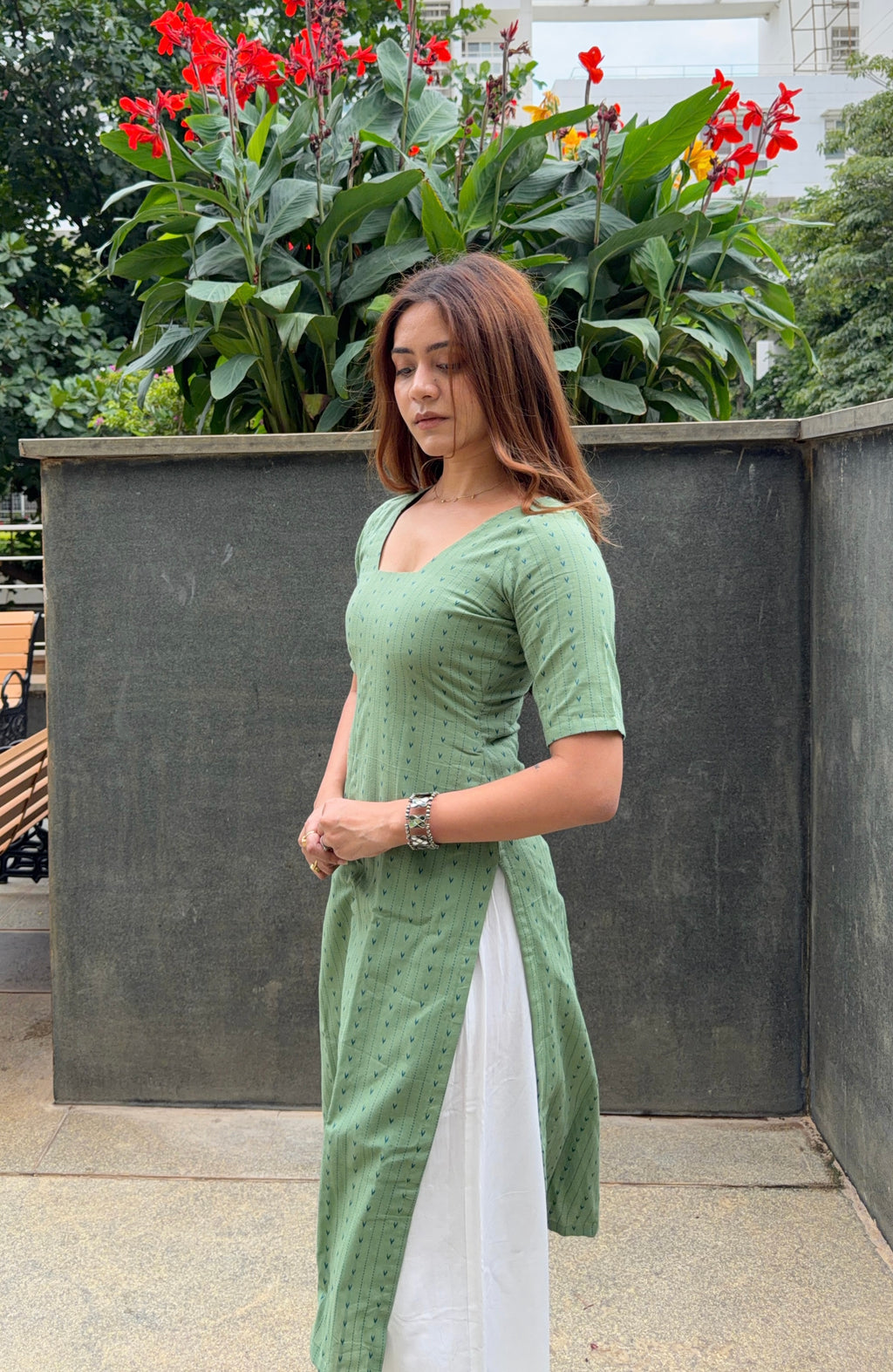Nargis Jamdani Kurti