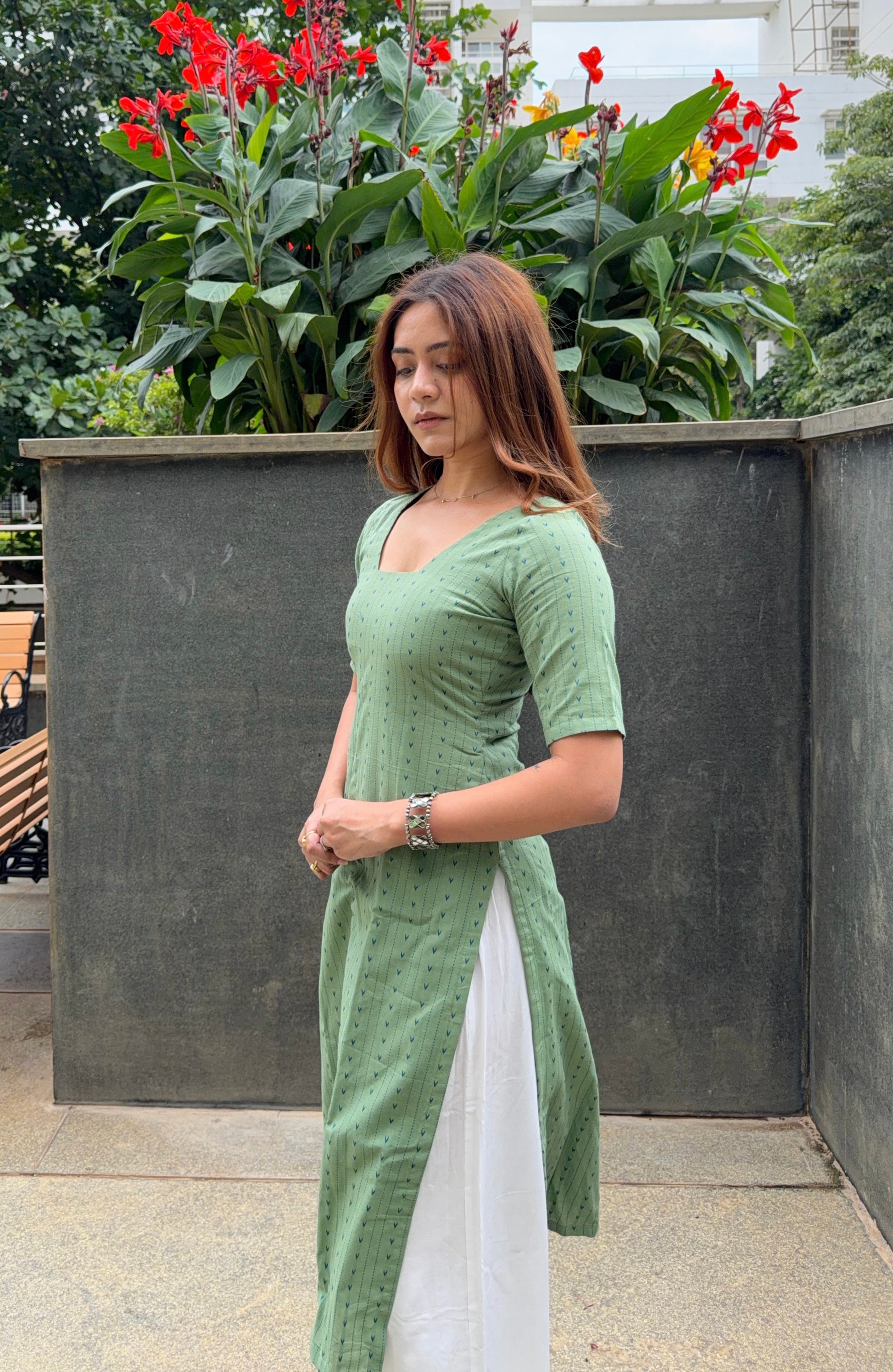 Nargis Jamdani Kurti