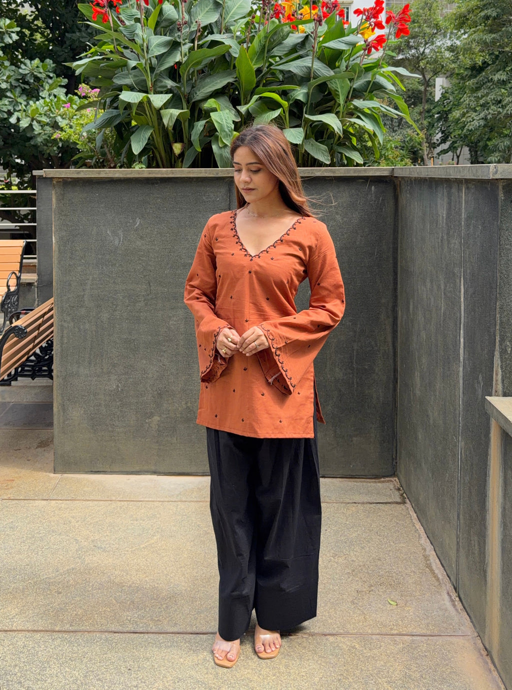 Husna Farshi Set - Hand Embroidered