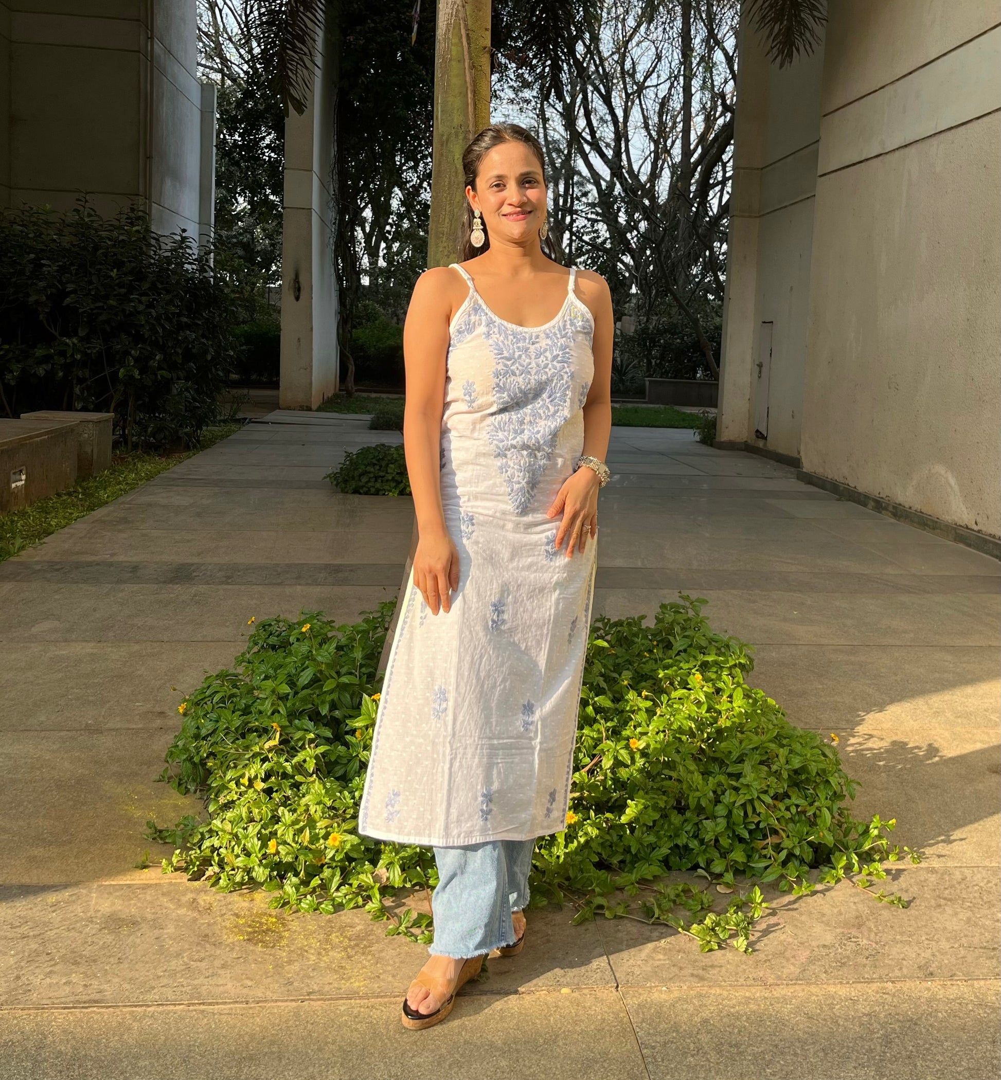 Hand Embroidered Chikankari Kurti - White & Blue