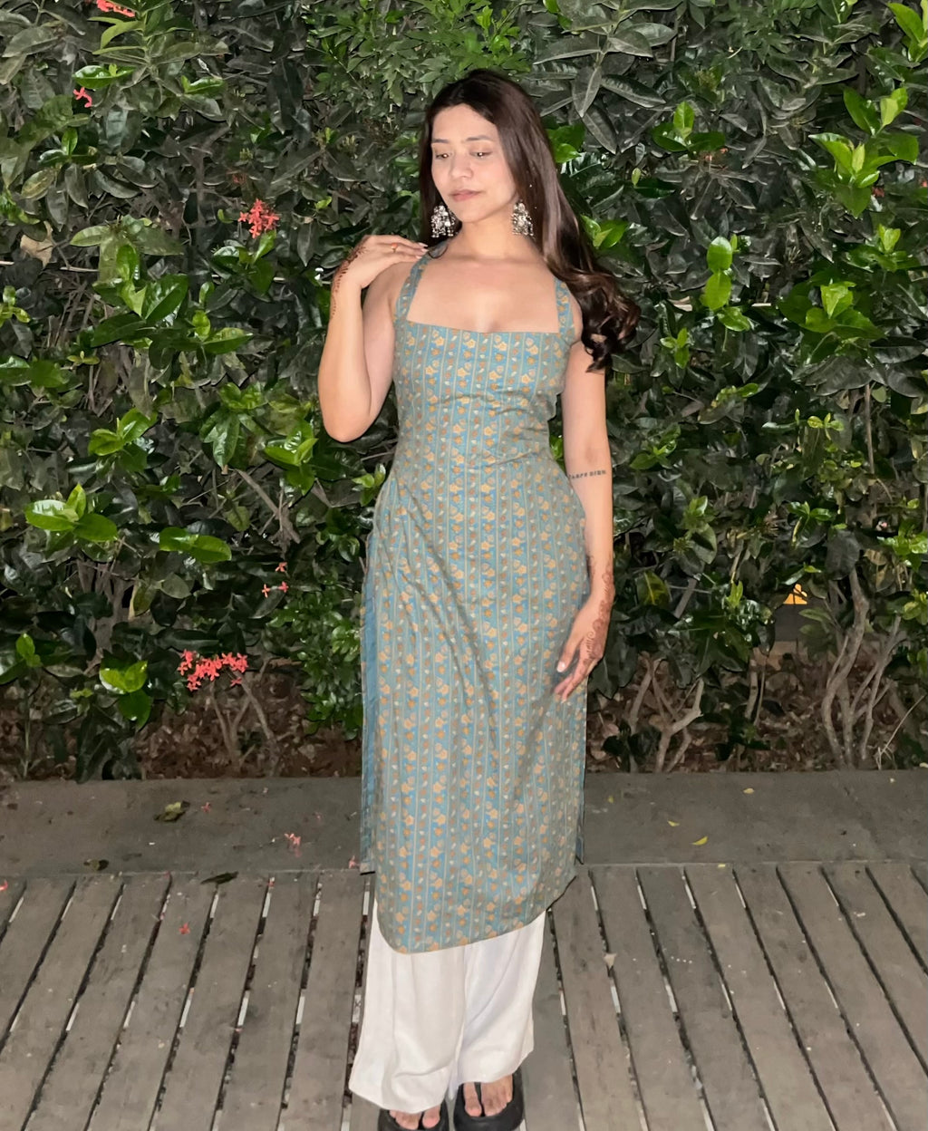 Zeya Halter Neck Kurti