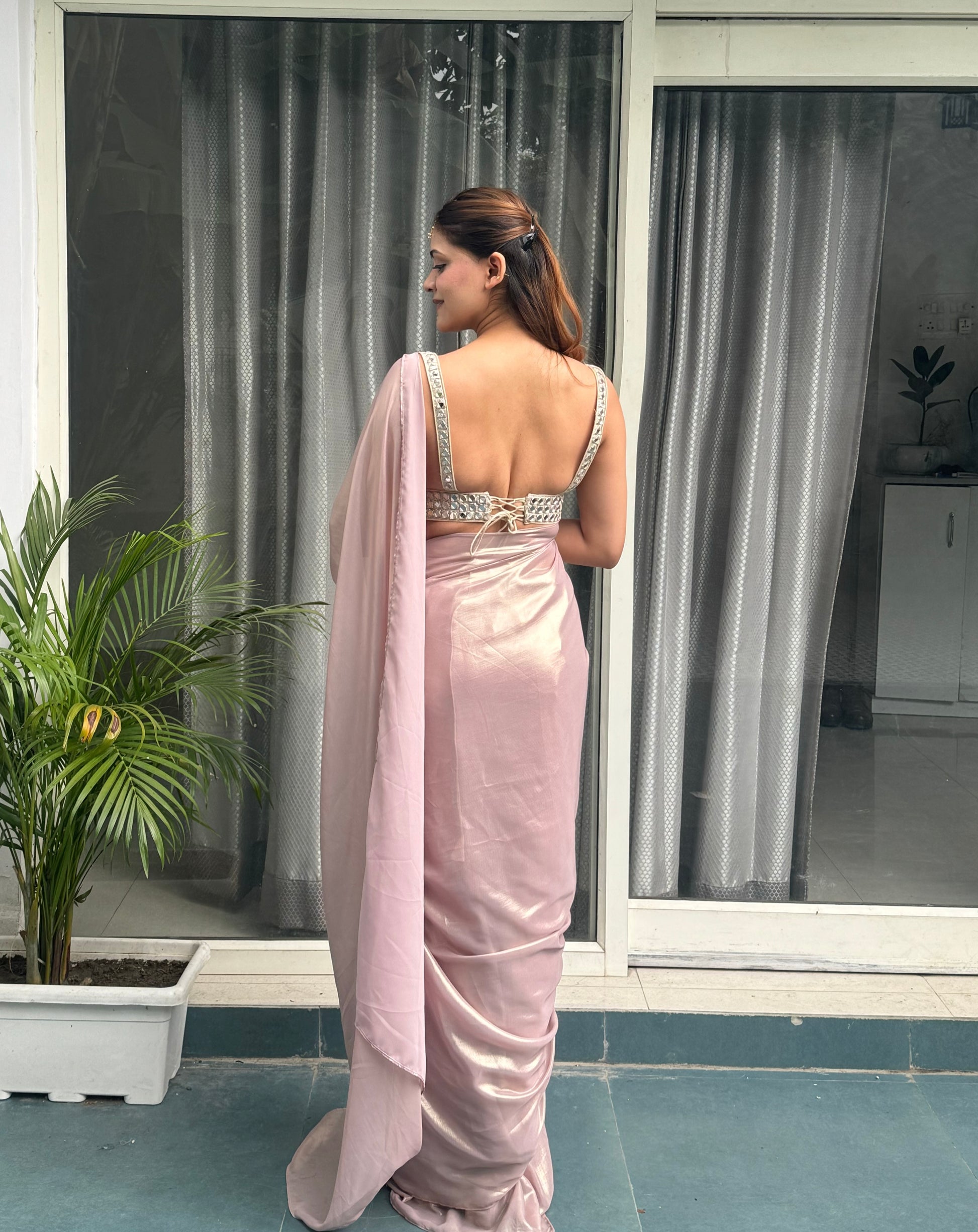 Inaara Saree Set