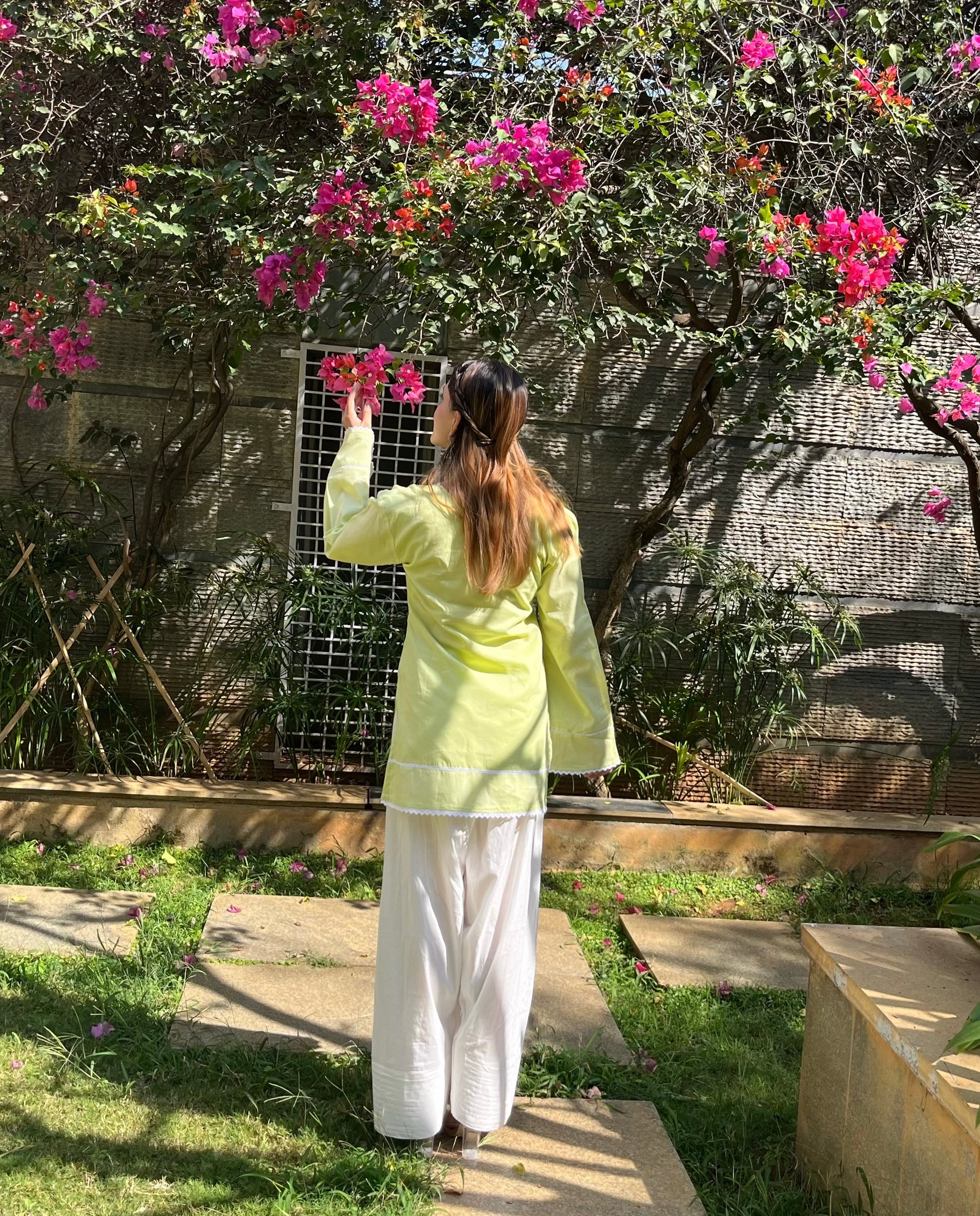 Veera Pastel Lime Mul Kurti