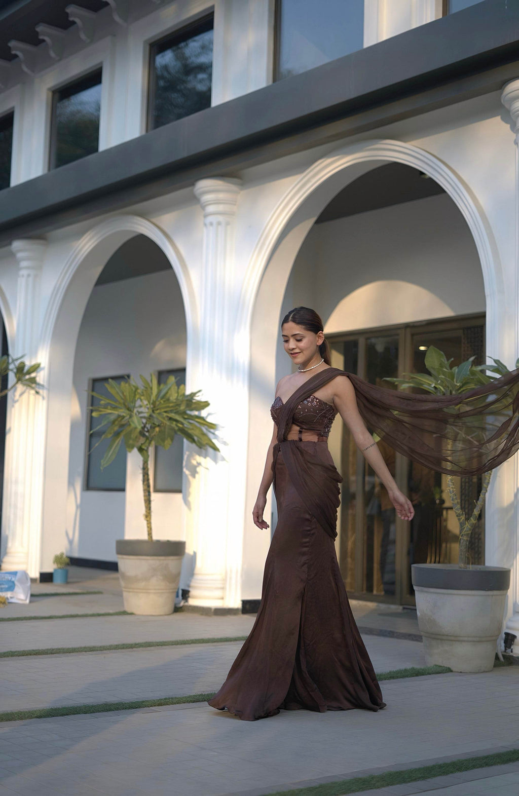 Cocoa Brown Pre-Stitched Saree Set - That Gal