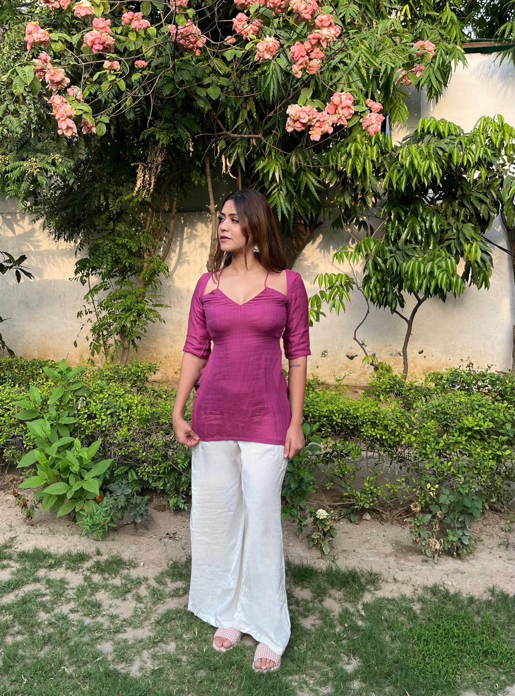 Gulabo Premium Linen Kurti - That Gal
