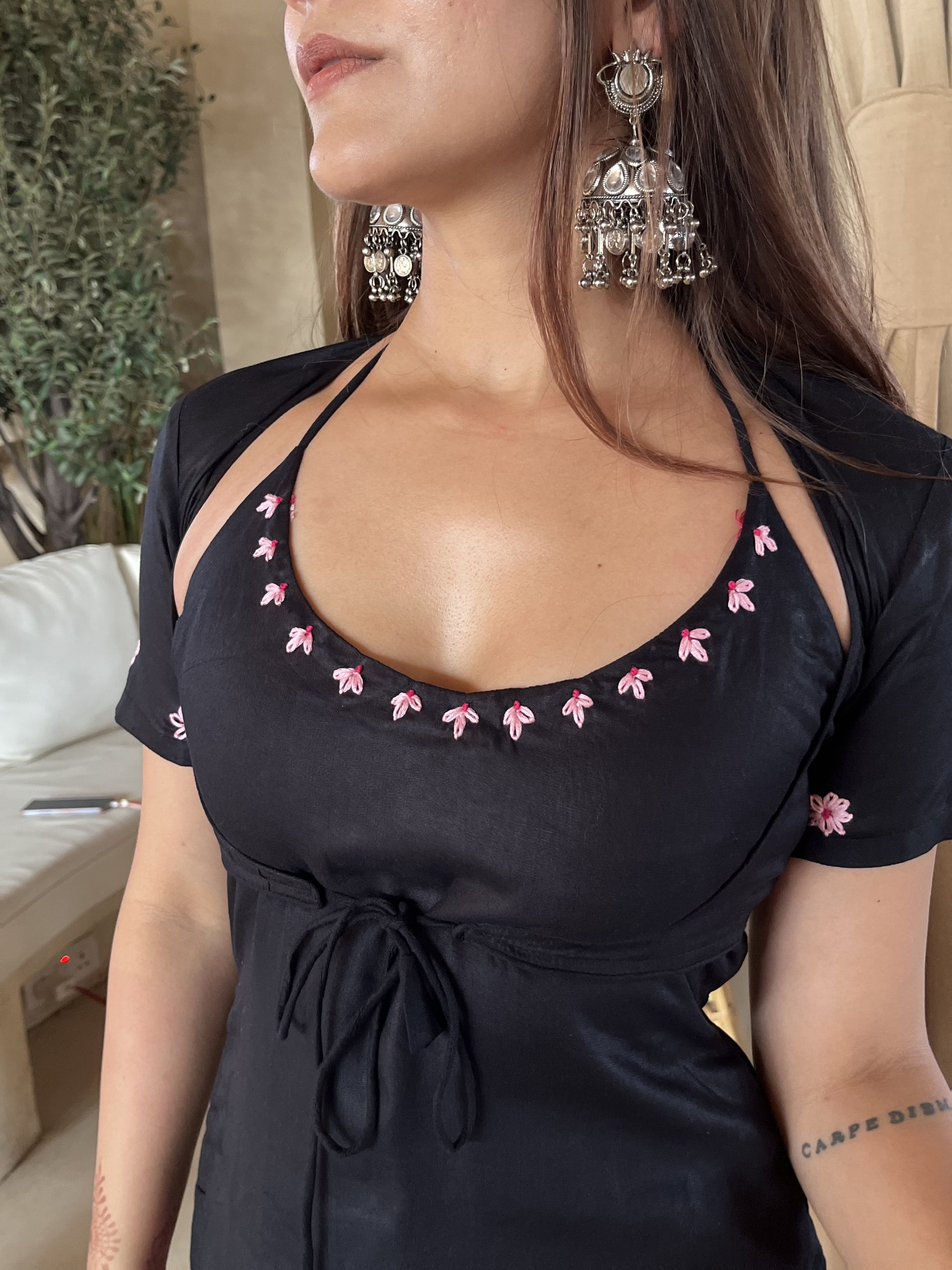 Shamaa Farshi Set with Convertible Kurti