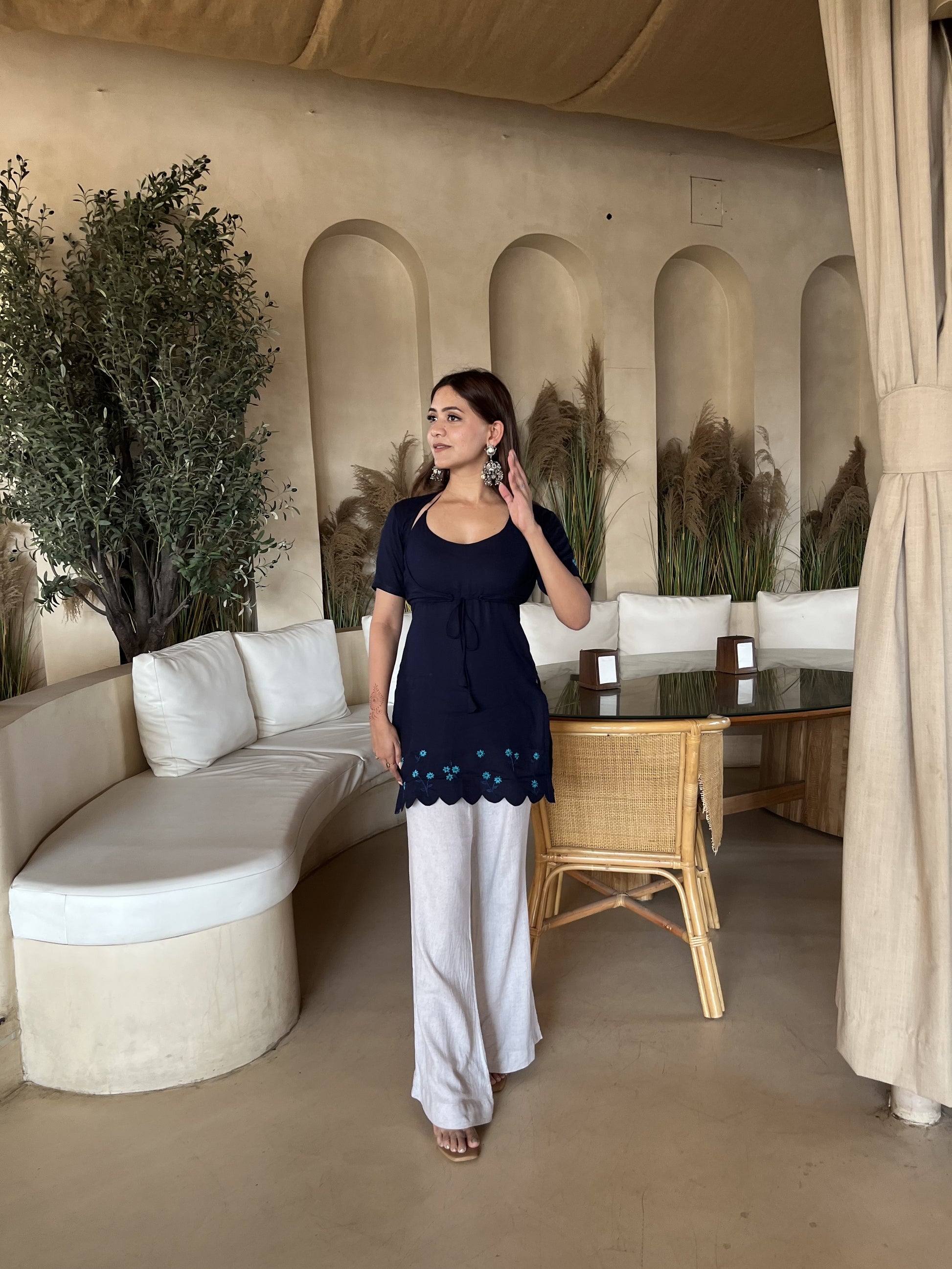Roohi Convertible Kurti - Hand Embroidered
