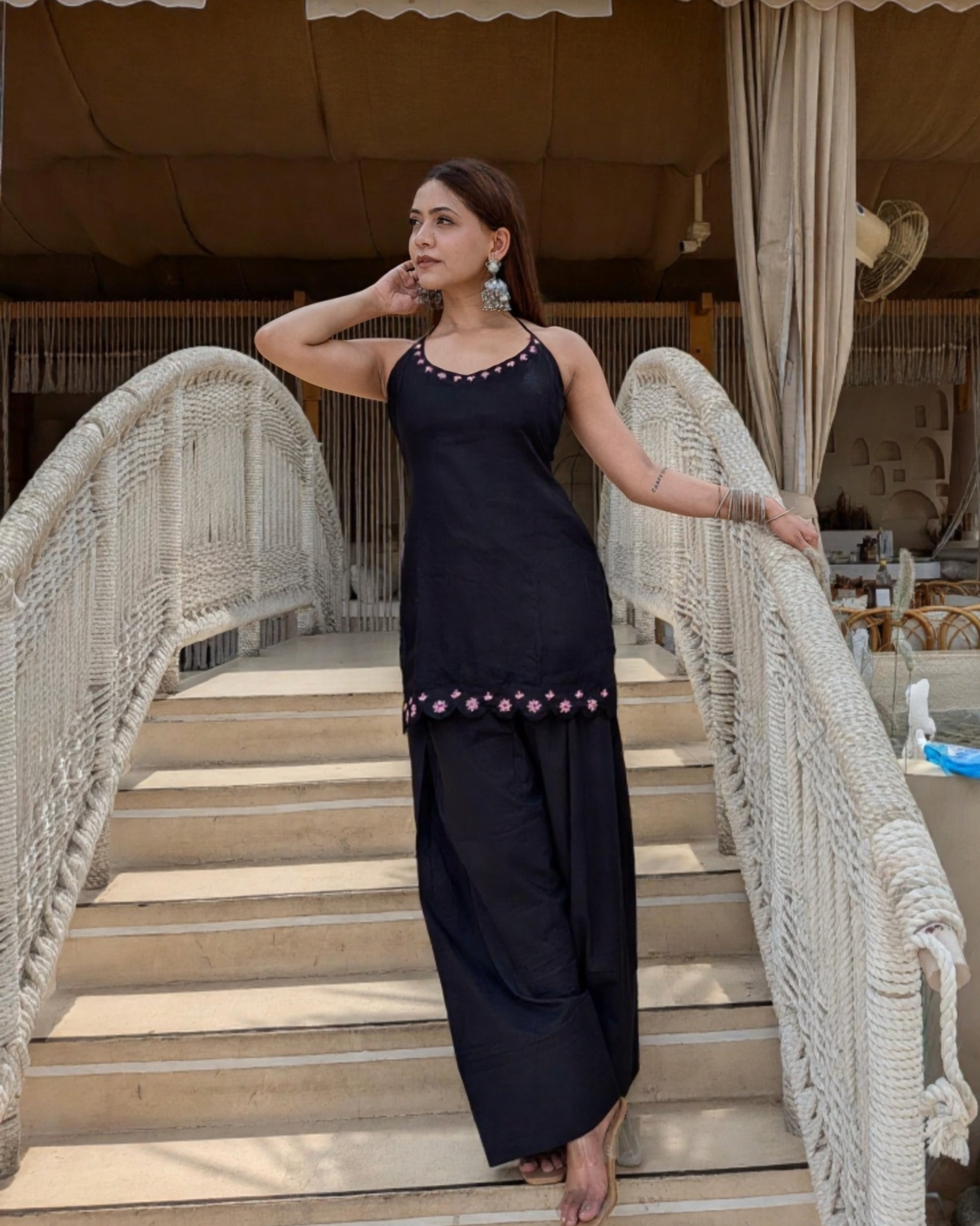 Shamaa Farshi Set with Convertible Kurti