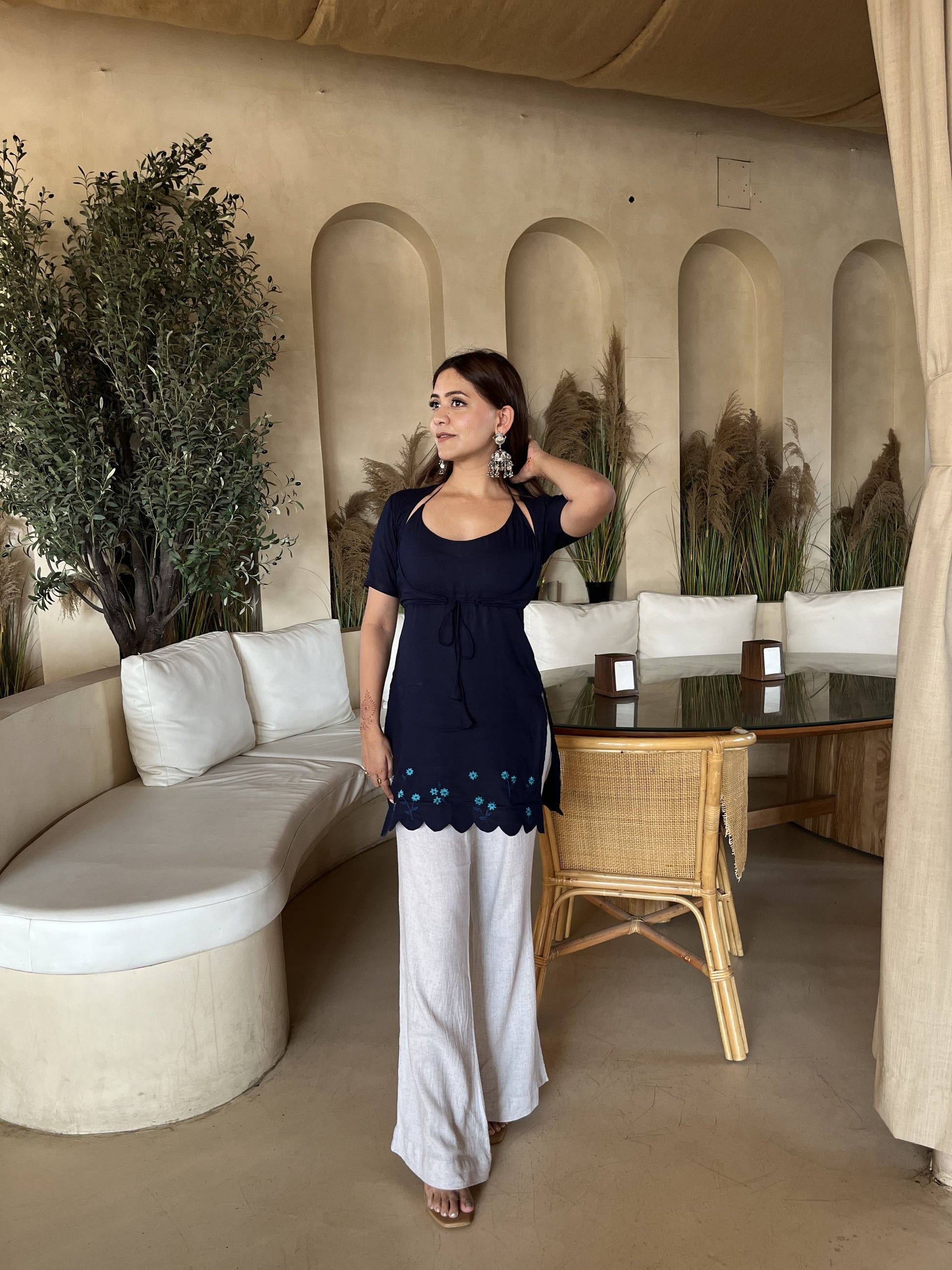 Roohi Convertible Kurti - Hand Embroidered
