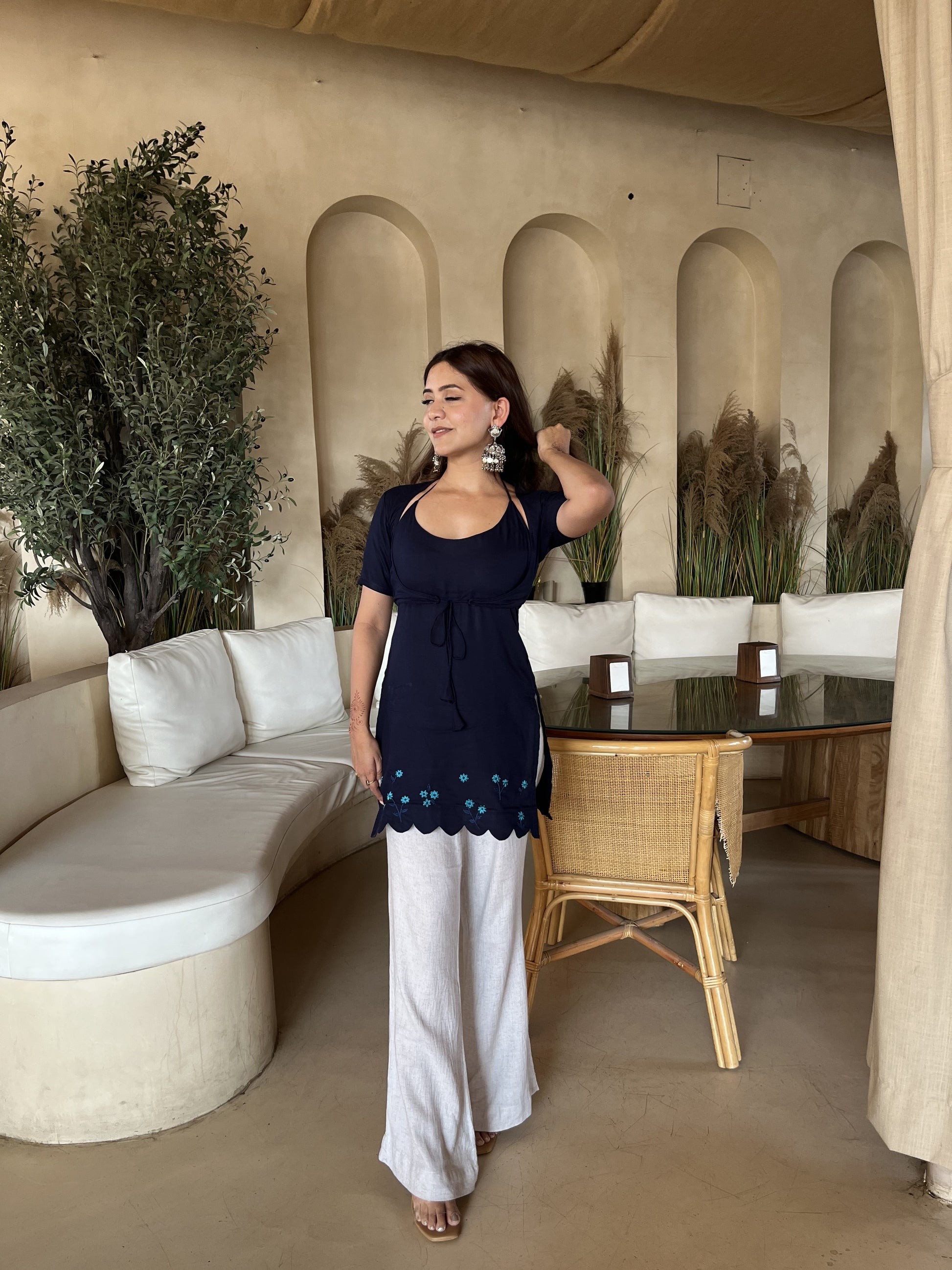 Roohi Convertible Kurti - Hand Embroidered