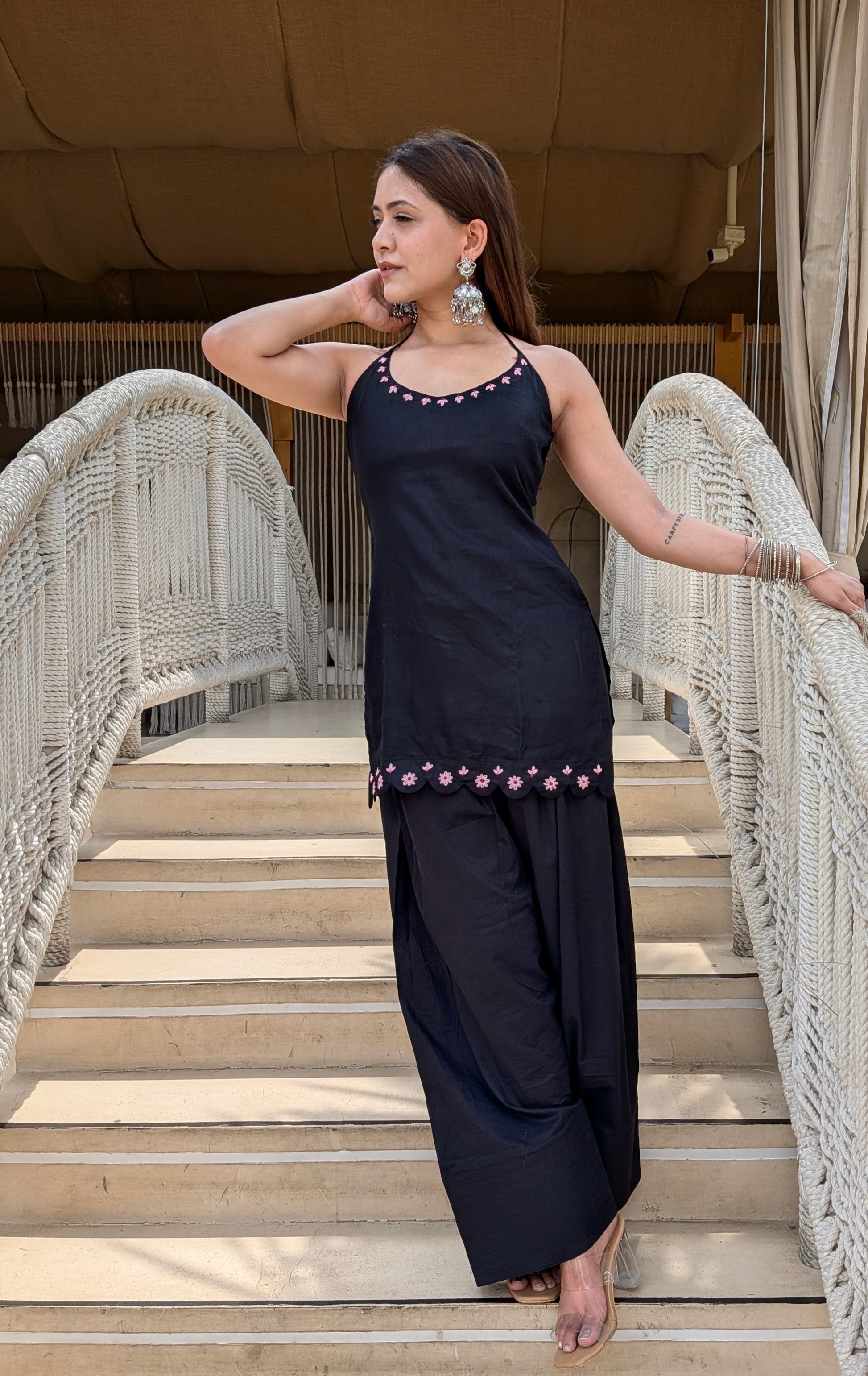 Shamaa Farshi Set with Convertible Kurti