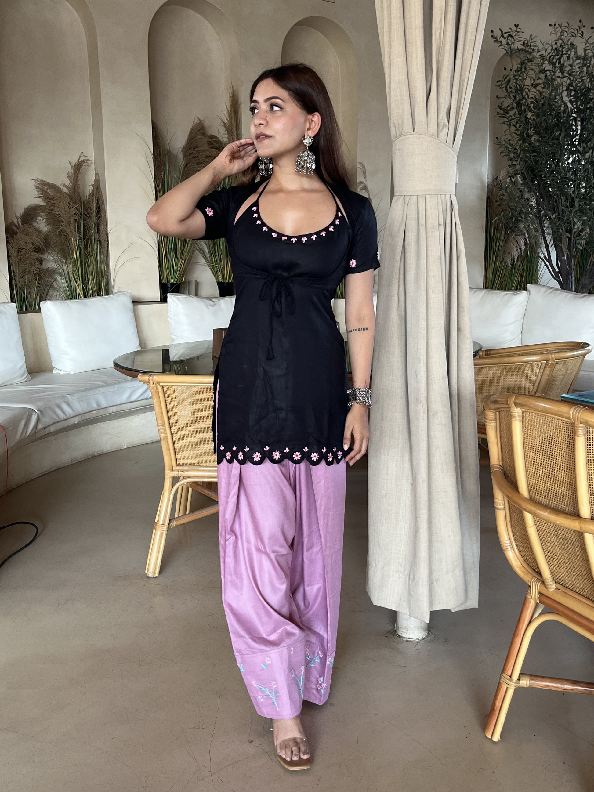 Shamaa Hand Embroidered Convertible Kurti
